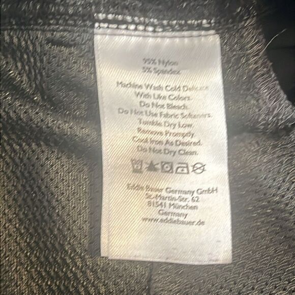 Eddie Bauer Black Pockets Nylon Spandex Casual Shorts Size 16 - Picture 7 of 11